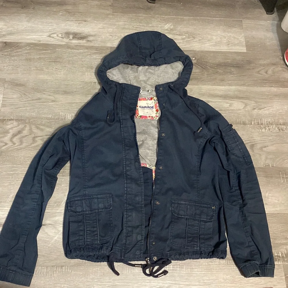Garage jacket - Picture 1 of 5